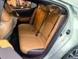 Lexus ES-300h 2019